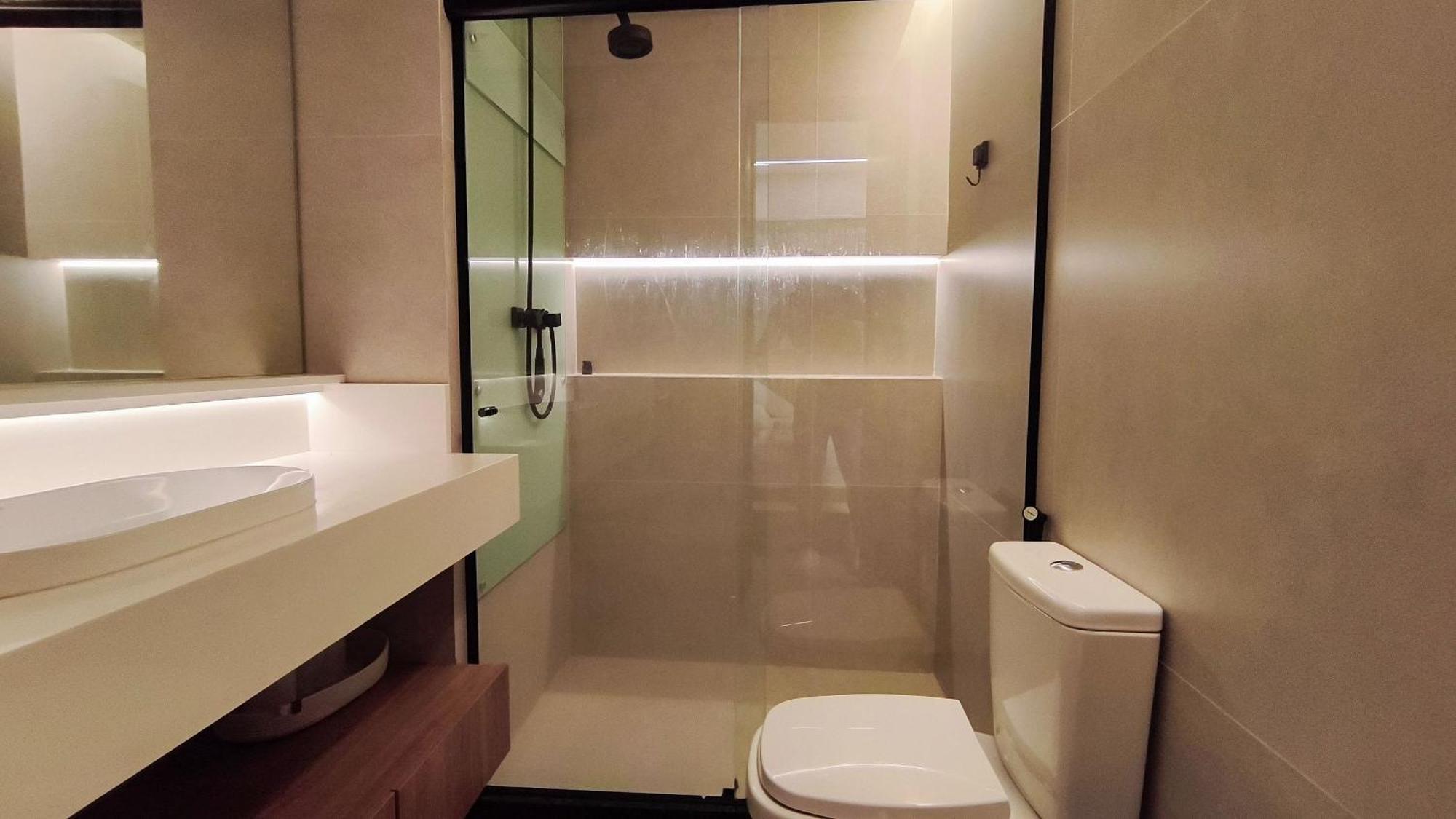 Makia Experience -